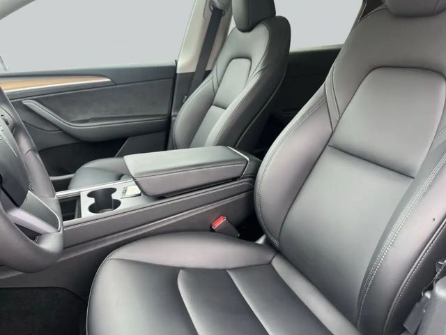 Tesla Model Y AWD Dual Motor Long Range