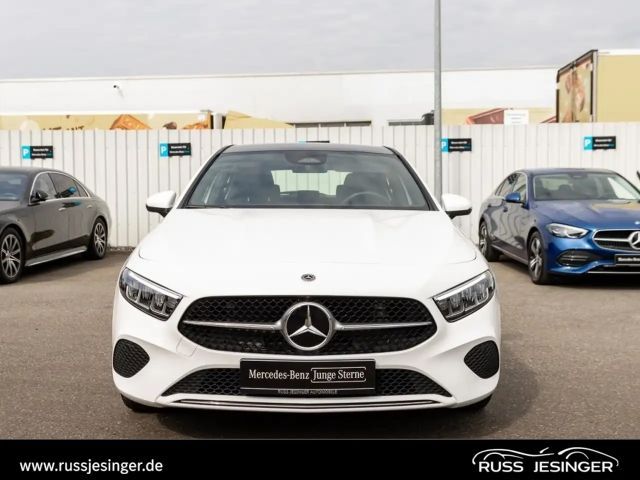 Mercedes-Benz A 200 Progressive