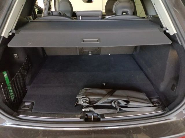 Volvo XC60 AWD Dark Plus T6