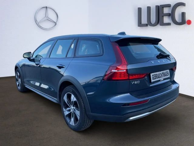 Volvo V60 Plus