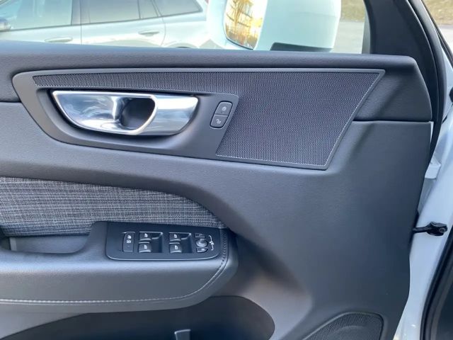 Volvo XC60 AWD Momentum