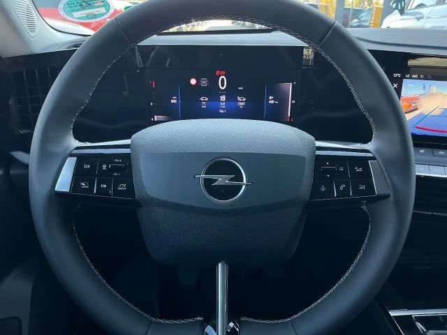 Opel Astra 1.2 Turbo Enjoy Sports Tourer Turbo