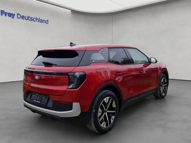 Ford Explorer Extended range RWD