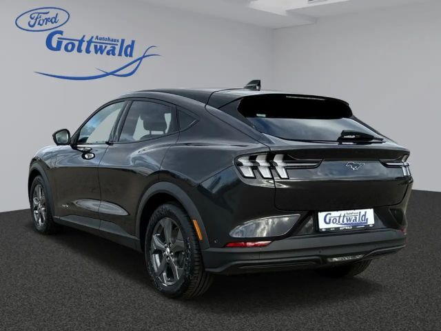 Ford Mustang Mach-E 75 kWh RWD