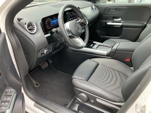 Mercedes-Benz GLA 200 GLA 200 d