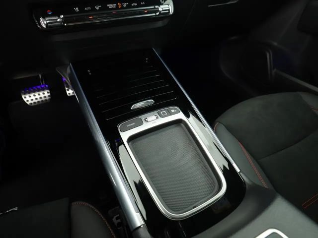 Mercedes-Benz B 220 AMG Line B 220 d