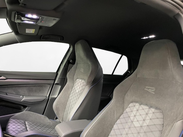 Volkswagen Golf DSG R-Line