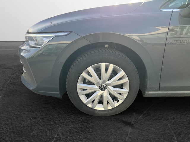 Volkswagen Golf DSG Style Variant