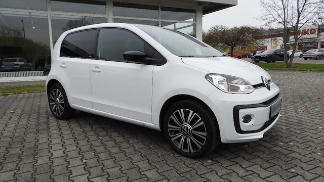 Volkswagen up! Active
