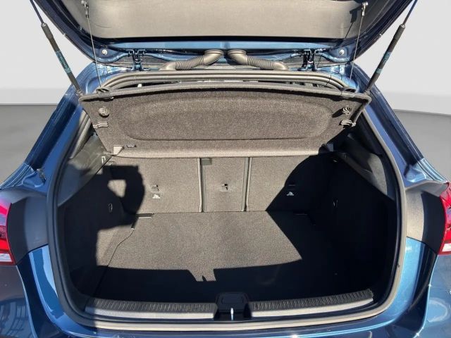 Mercedes-Benz A 180 **Multibeam*360°Kamera*Panorama*Navi*PTS**