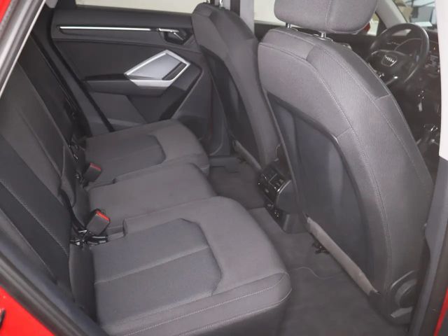 Audi Q3 35 TDI S-Tronic