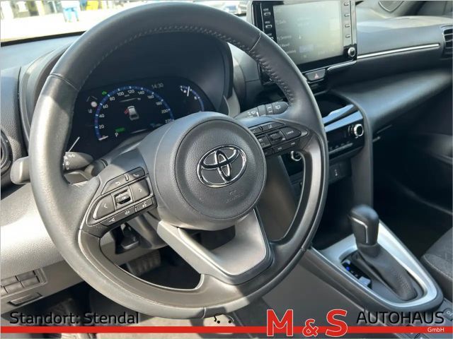 Toyota Yaris Cross Hybride Team D