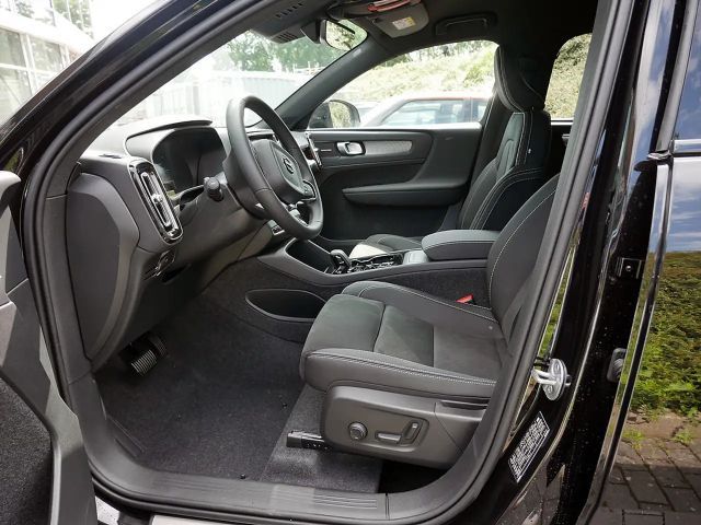 Volvo XC40 Dark Plus