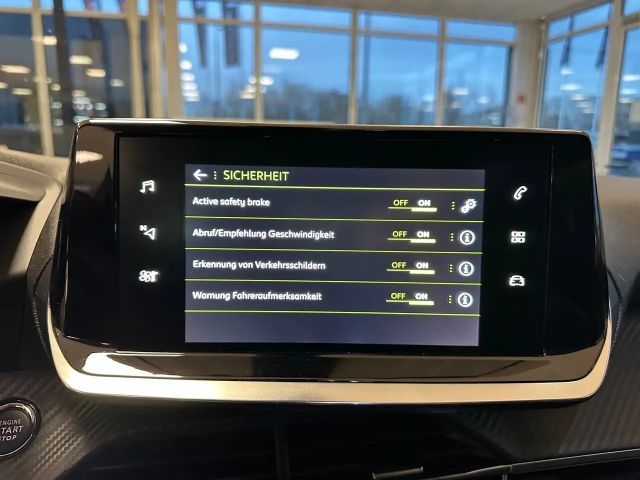 Peugeot 2008 Allure Pack PureTech