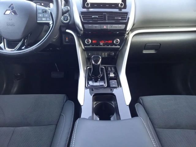 Mitsubishi Eclipse Cross 4WD PHEV