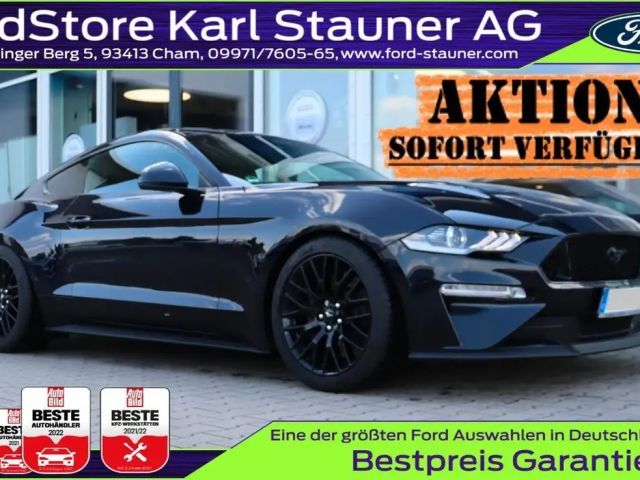Ford Mustang Fastback GT 5.0 V8