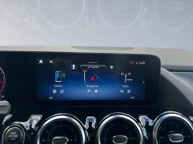 Mercedes-Benz B 180 Progressive Sedan