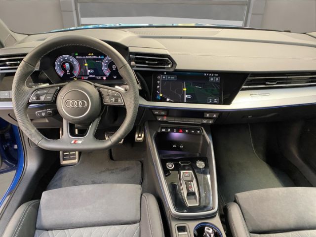 Audi A3 35 TFSI S-Line S-Tronic Sportback