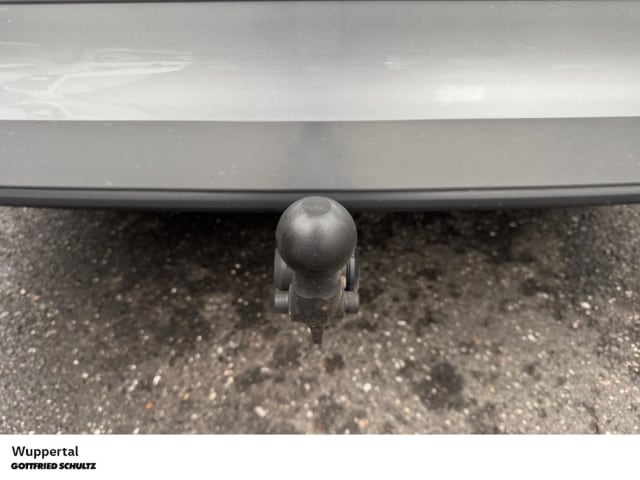 Volkswagen Golf 2.0 TDI DSG Variant