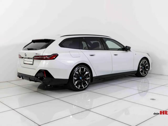 BMW i5 M60 xDrive