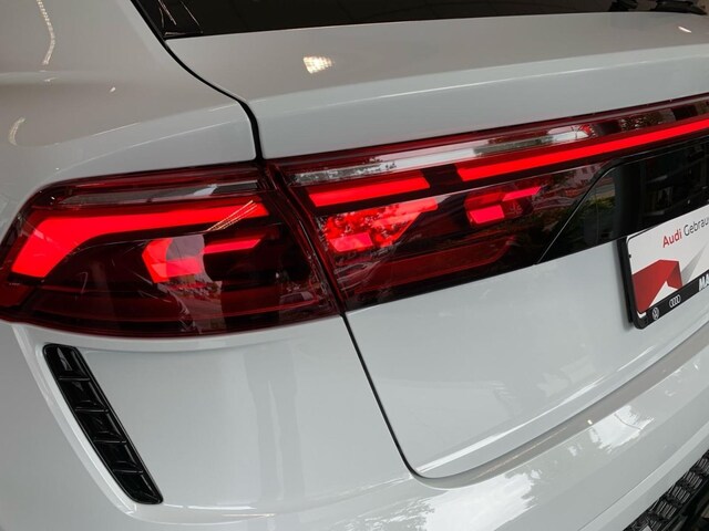 Audi RS Q8 Performance Quattro