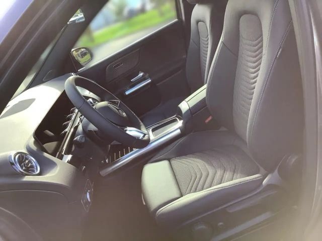 Mercedes-Benz GLA 220 4MATIC Progressive