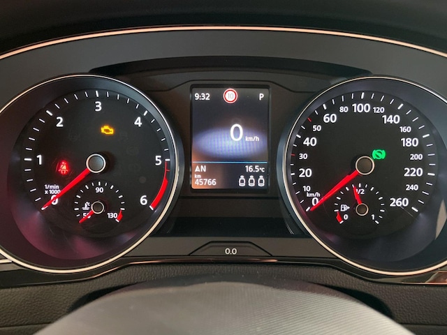 Volkswagen Passat 2.0 TDI Business DSG Variant