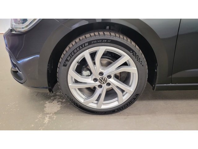 Volkswagen Polo 1. 0 TSI KLIMA, NAVI, MATRIX-LED