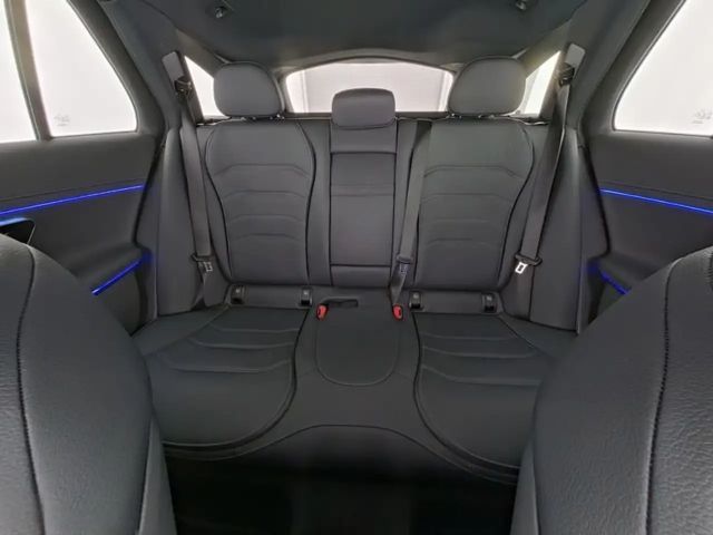 Mercedes-Benz E 200 AMG Line Estate