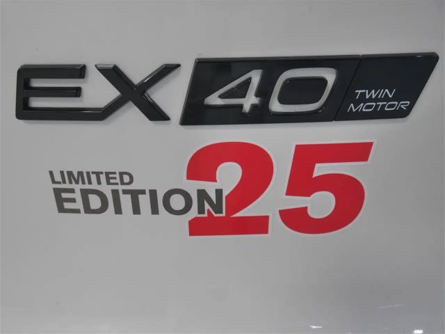 Volvo EX40 Plus Twin motor
