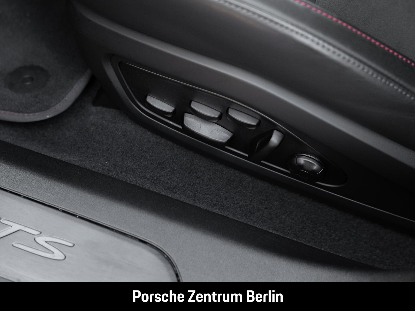 Porsche Taycan GTS Sport Turismo