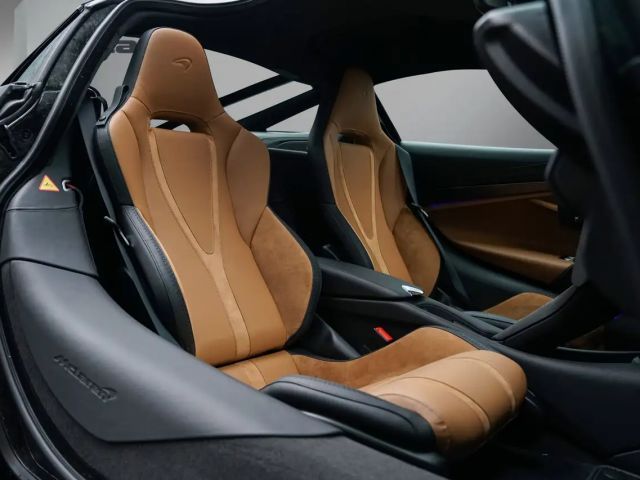 McLaren 600LT 750S Coupé I TechLux I B&W