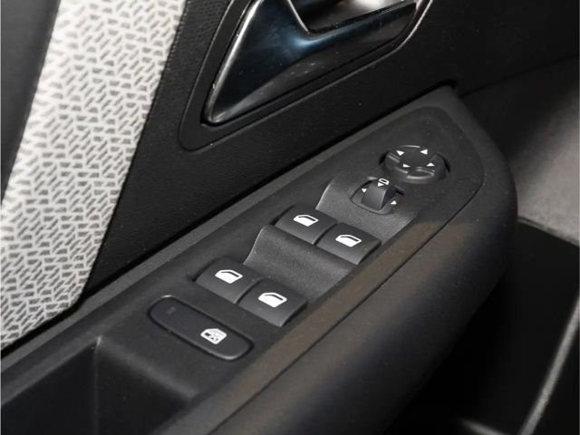 Citroën C4 PureTech Shine