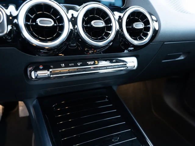 Mercedes-Benz B 180 Progressive