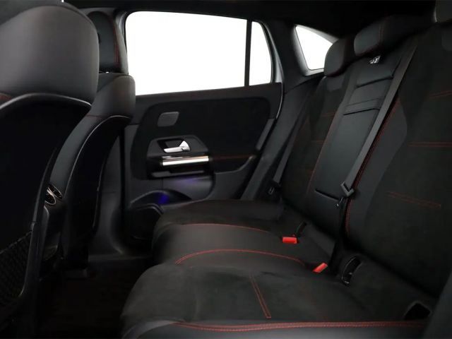 Mercedes-Benz EQA 350 4MATIC