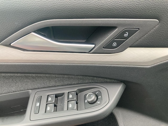 Volkswagen Golf 2.0 TDI DSG Life Variant