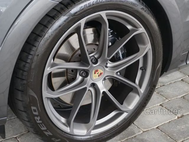 Porsche Cayenne Coupé E-Hybrid