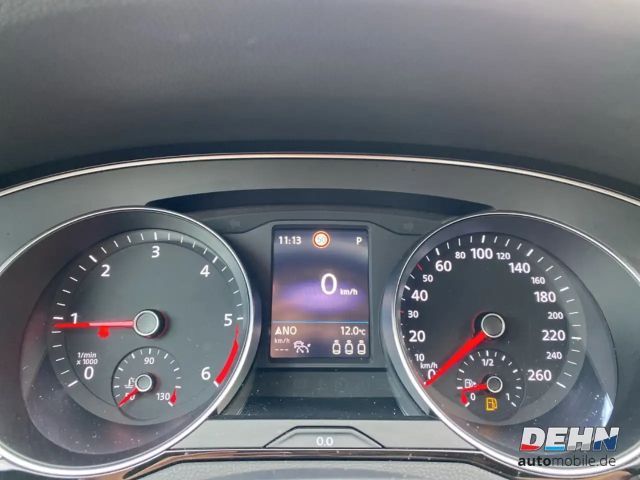 Volkswagen Passat 2.0 TDI Business DSG Variant