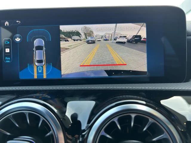 Mercedes-Benz A 200 AMG Line