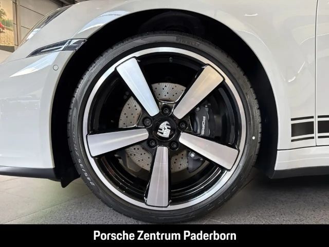 Porsche 992 Carrera Coupé