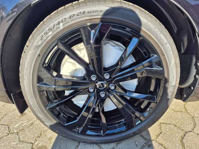 Volvo XC60 AWD Plus T6