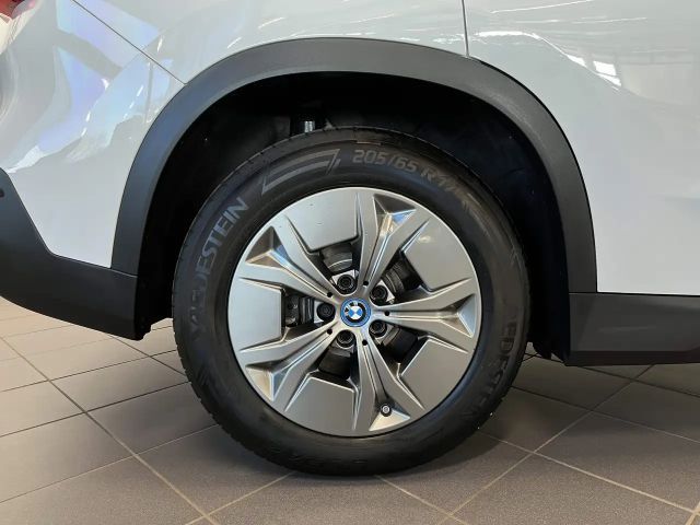 BMW iX1 xDrive30