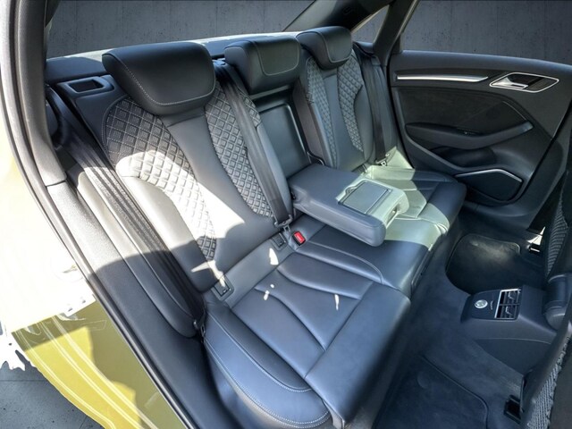 Audi RS3 Quattro S-Tronic Sedan