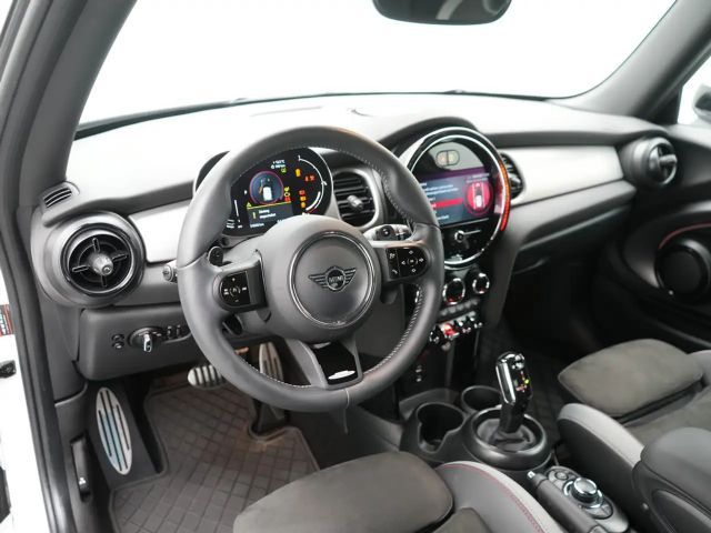 MINI Cooper S NAVI LEDER LED KAM SHZ PDC