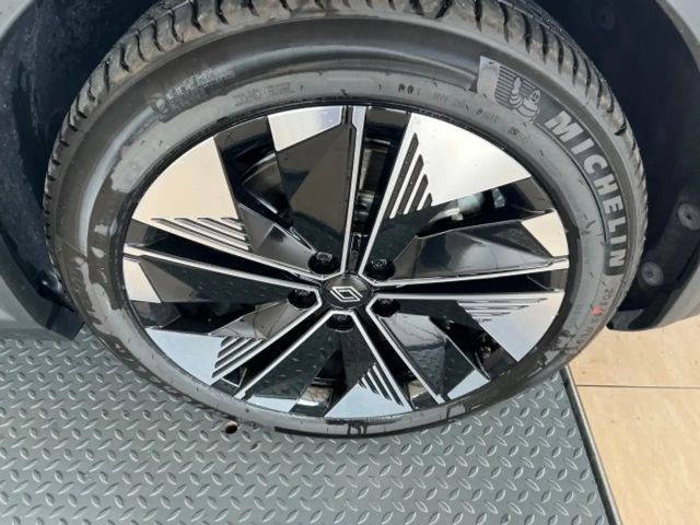 Renault Scenic E-Tech Techno