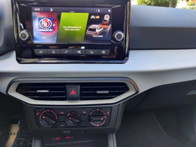 Seat Arona Reference