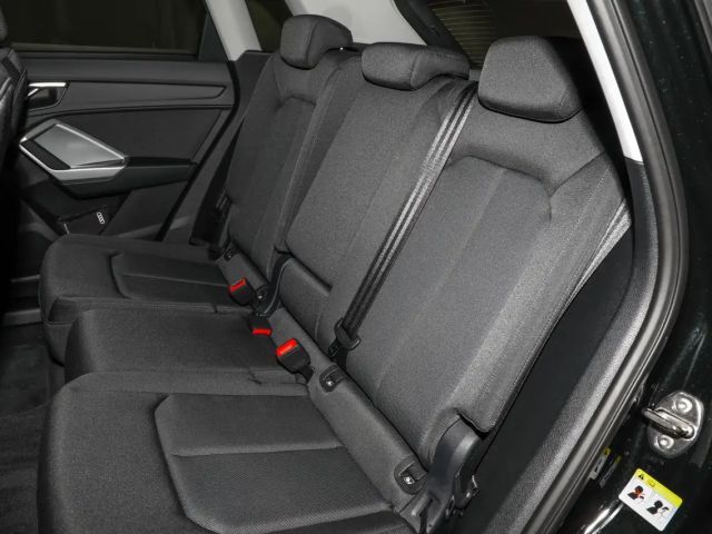 Audi Q3 35 TFSI S-Tronic