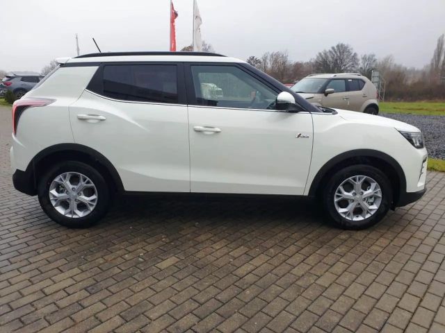 SsangYong Tivoli 2WD Quartz