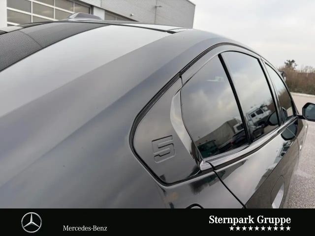 BMW 520 520d M-Sport Sedan