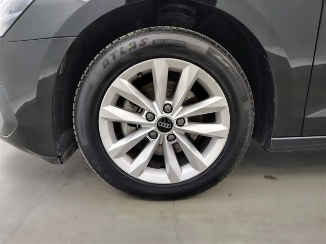 Audi A3 30 TDI Avant Sedan